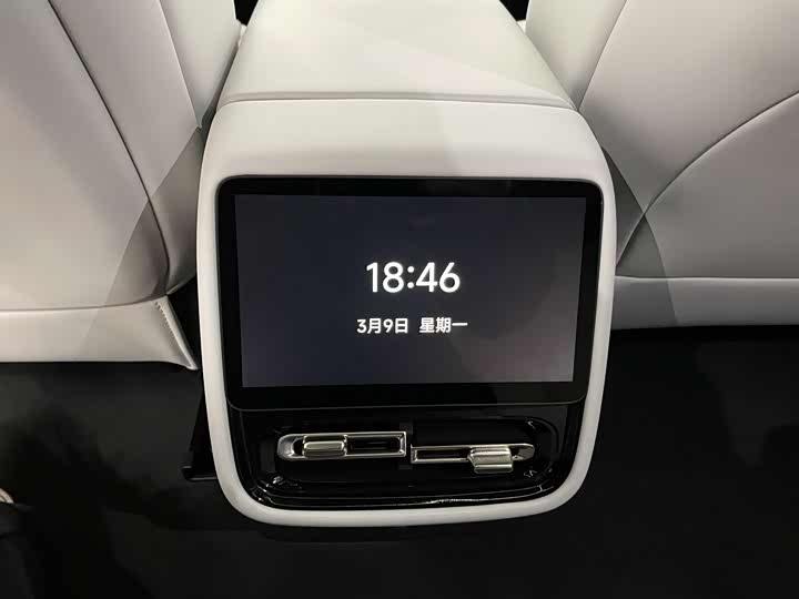 Фото 8 - XPeng F57