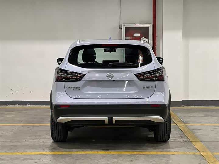 Фото 6 - Nissan Qashqai