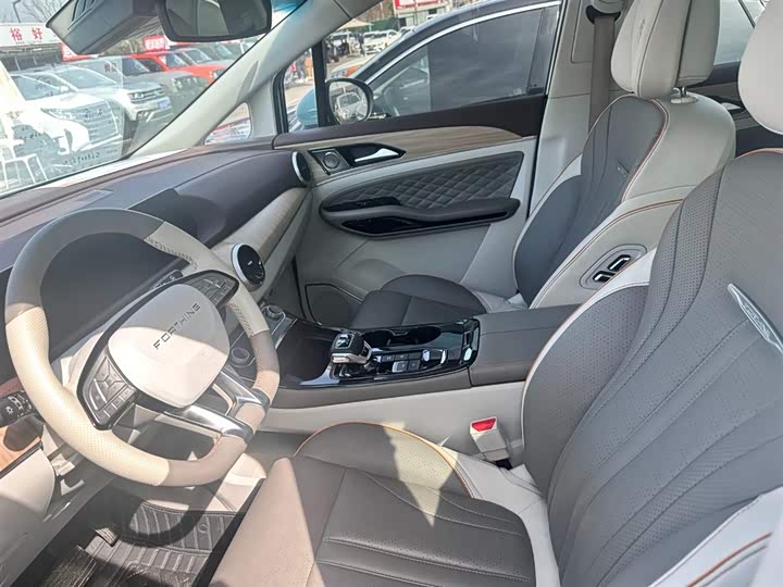 Photo 4 - Dongfeng Forthing Yacht