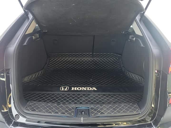 Фото 4 - Honda Avancier