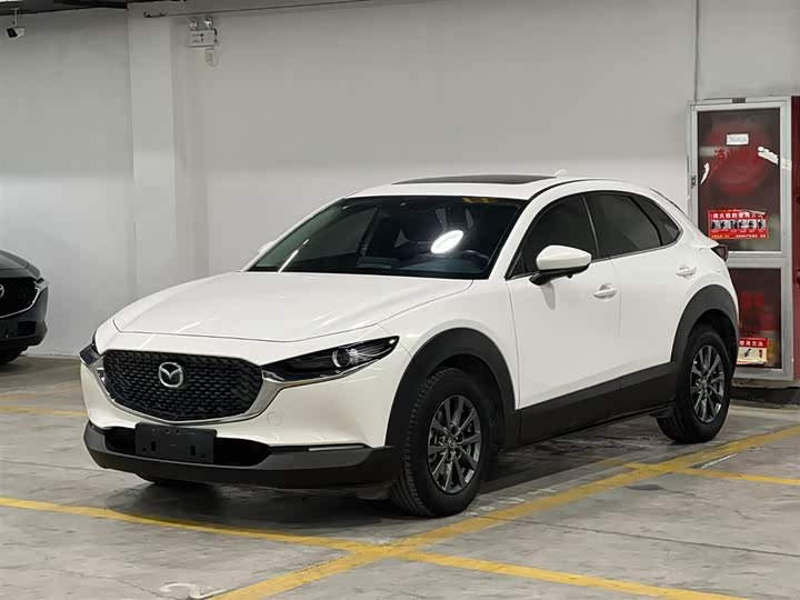 Фото 1 - Mazda CX-30
