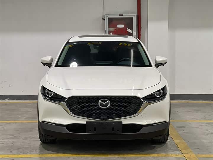 Фото 2 - Mazda CX-30