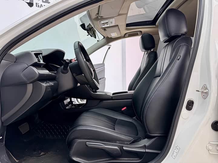 Фото 6 - Honda Civic