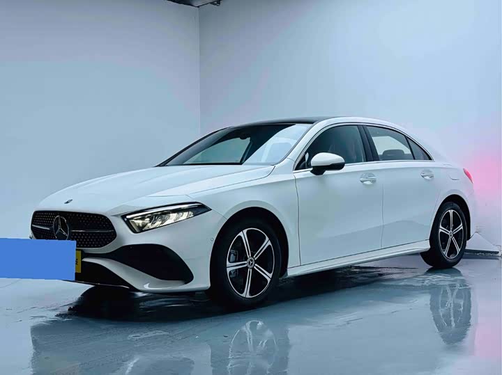 Фото 1 - Mercedes-Benz A-Class