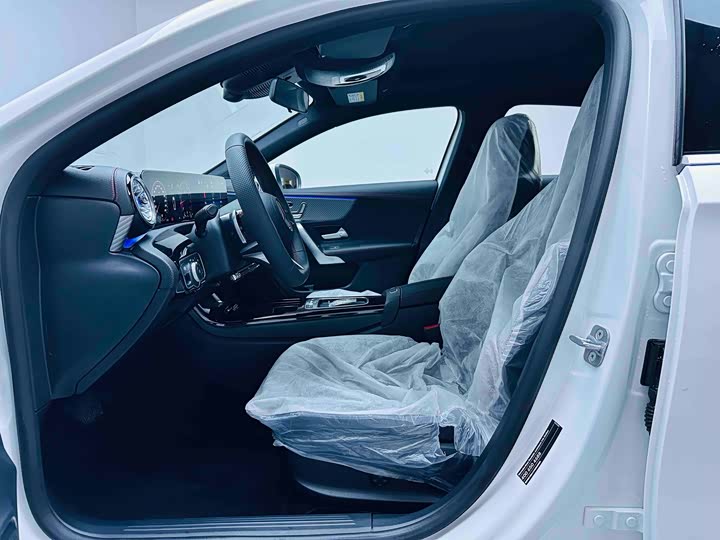 Фото 2 - Mercedes-Benz A-Class