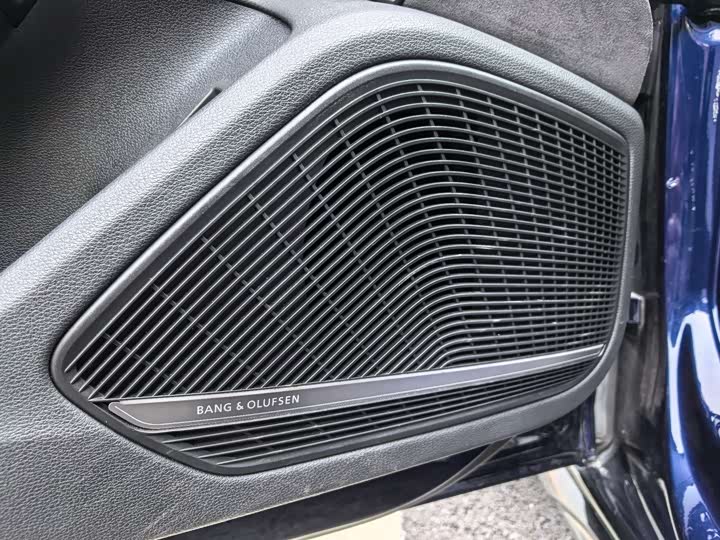 Фото 5 - Audi S4