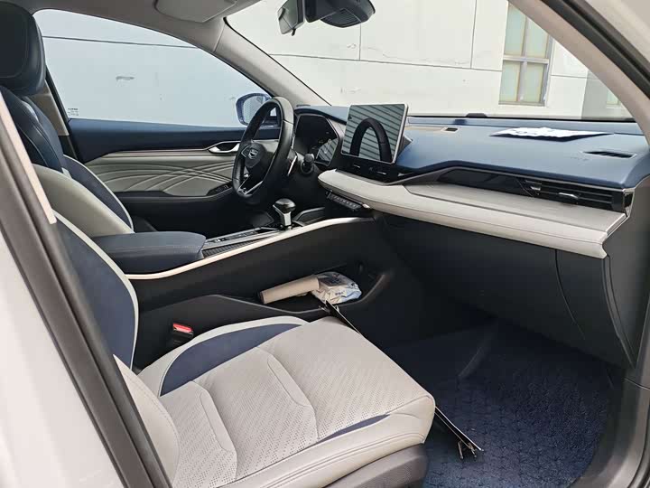 Фото 5 - Geely Preface