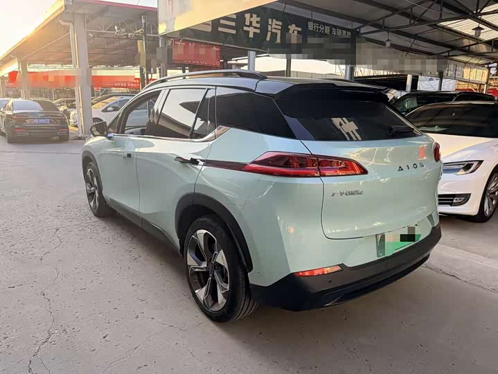 Фото 5 - GAC Aion V