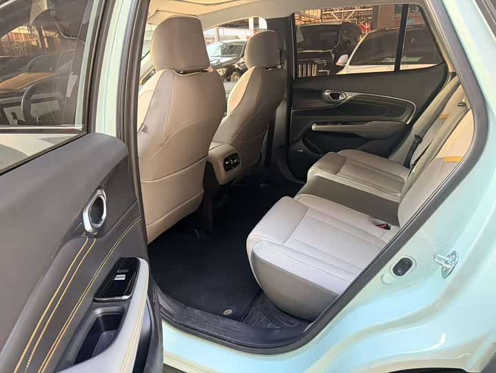 Фото 7 - GAC Aion V