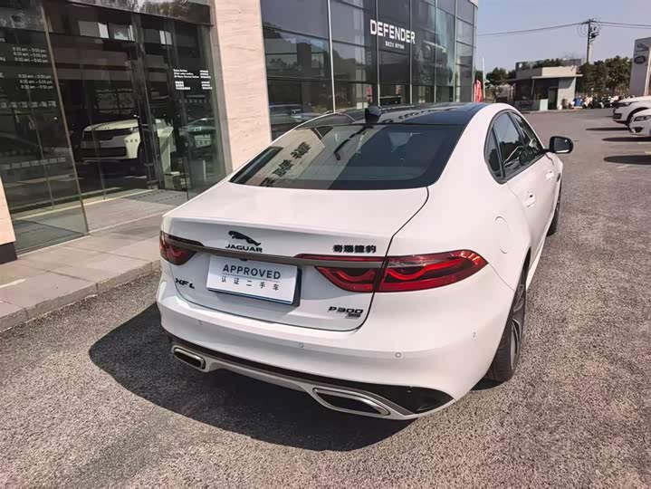Фото 5 - Jaguar XF L