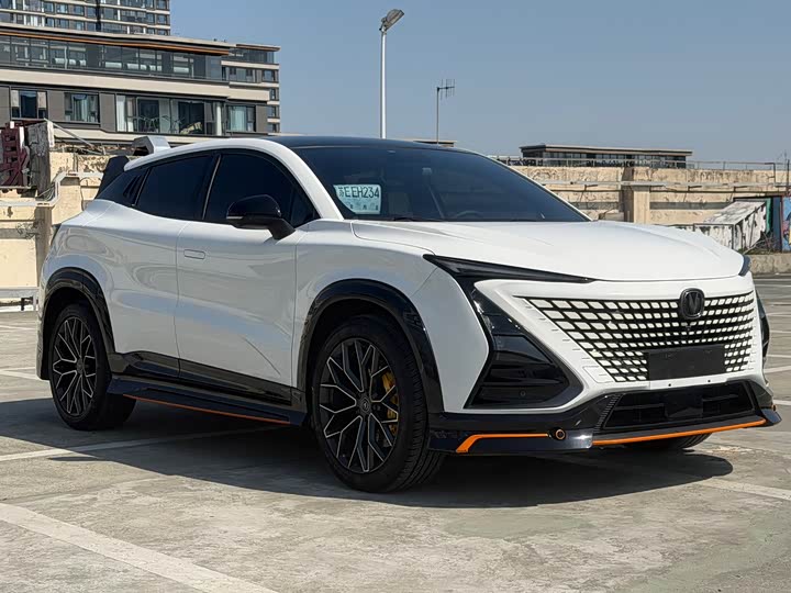 Photo 3 - Changan UNI-T