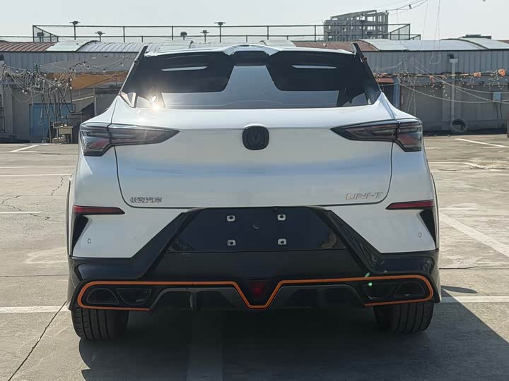 Photo 5 - Changan UNI-T