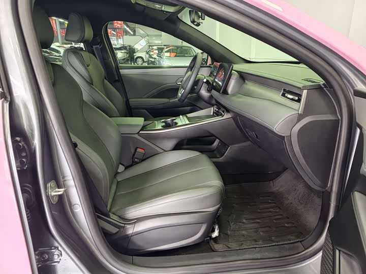 Фото 8 - BYD Qin Plus