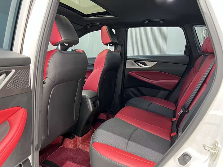 Фото 8 - Changan CS35 Plus