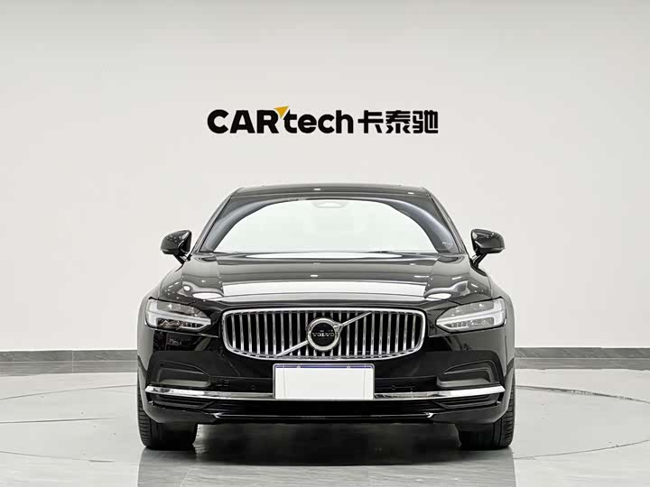 Фото 2 - Volvo S90