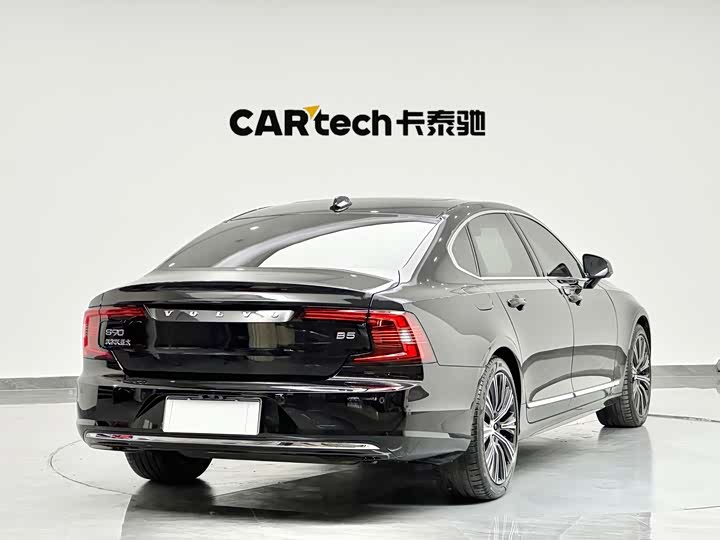 Фото 5 - Volvo S90