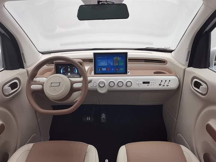 Фото 5 - Bestune Pony