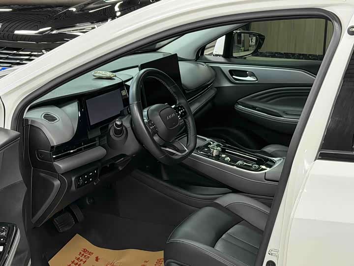 Фото 7 - GAC Aion S Plus