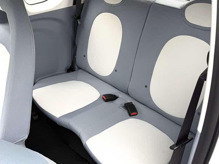 Фото 6 - Bestune Pony