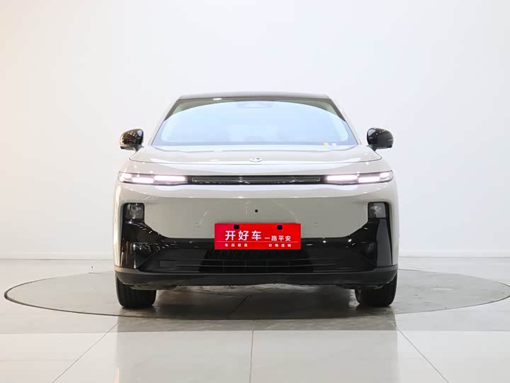 Фото 1 - Leapmotor B10