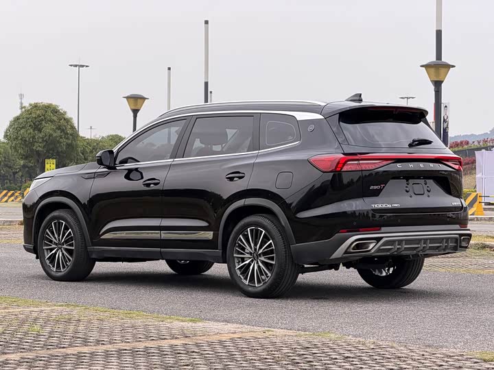 Photo 8 - Chery Tiggo 8 Pro