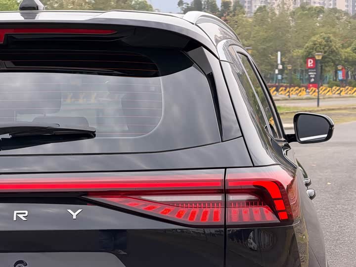 Photo 9 - Chery Tiggo 8 Pro