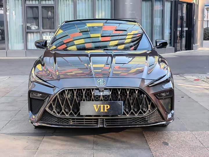 Фото 2 - MG Motor 5 Scorpio