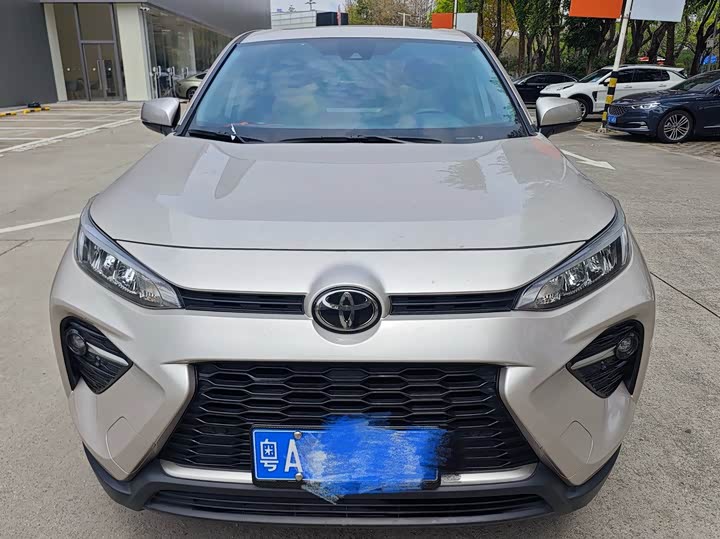 Photo 2 - Toyota Wildlander