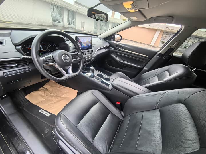 Фото 7 - Nissan Teana