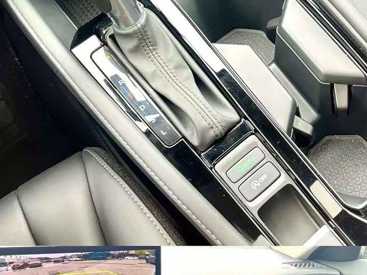 Фото 7 - Honda Inspire