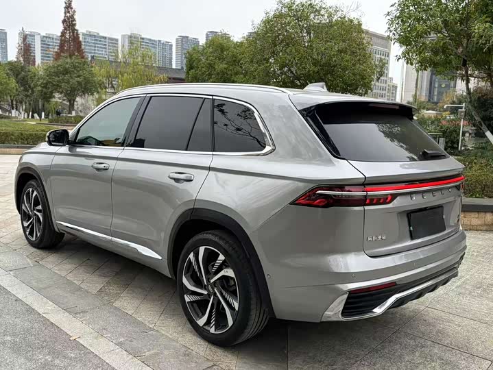 Photo 5 - Geely Monjaro