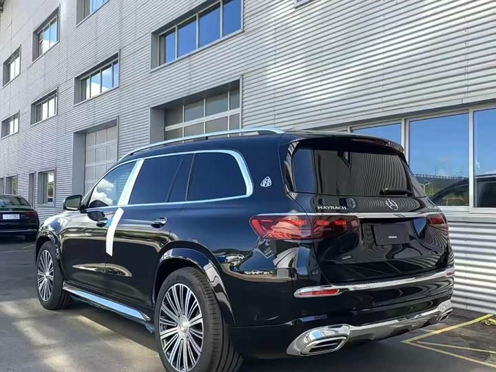 Photo 4 - Mercedes-Benz Maybach GLS