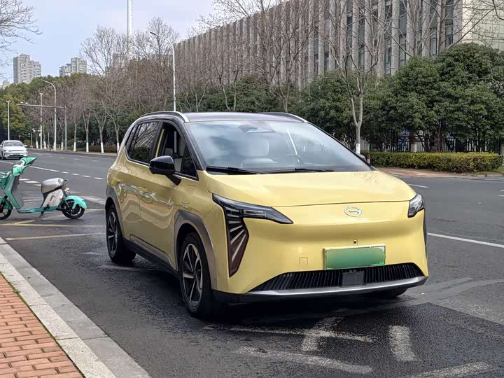 Фото 3 - GAC Aion Y