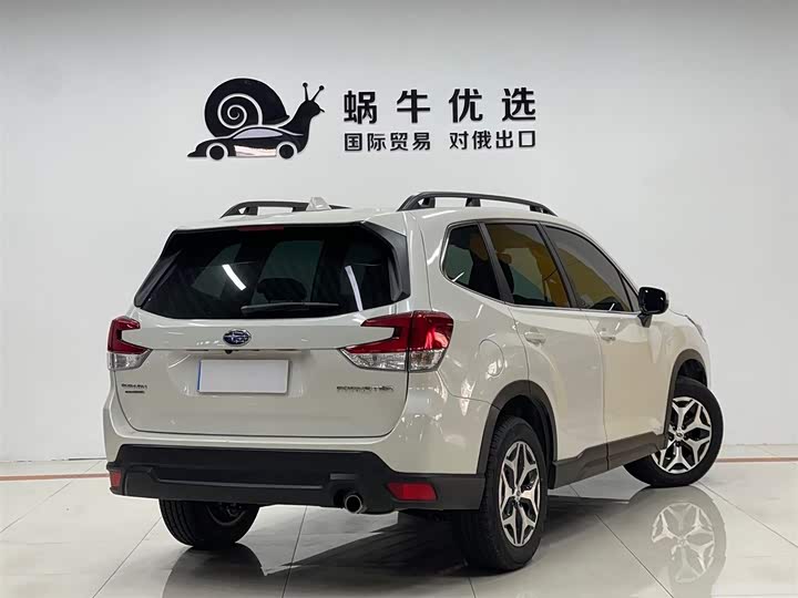 Photo 6 - Subaru Forester