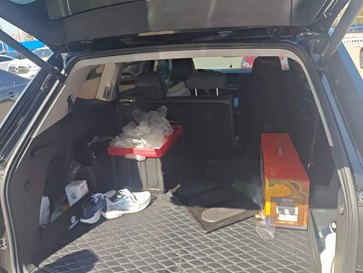 Photo 4 - Volkswagen Teramont Pro