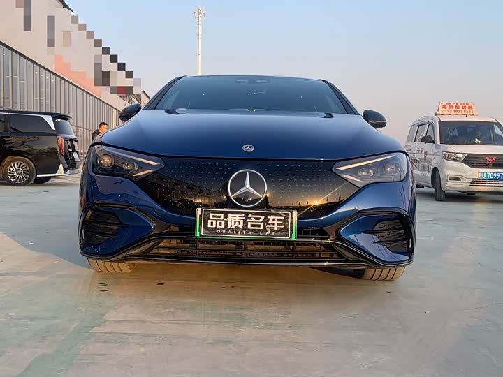 Фото 2 - Mercedes-Benz EQE