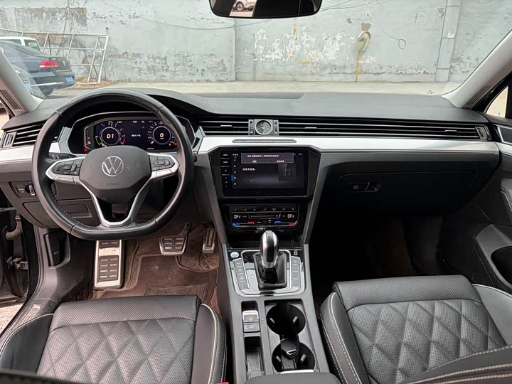 Фото 5 - Volkswagen Magotan GTE Hybrid