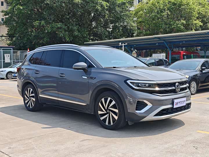 Фото 3 - Volkswagen Talagon