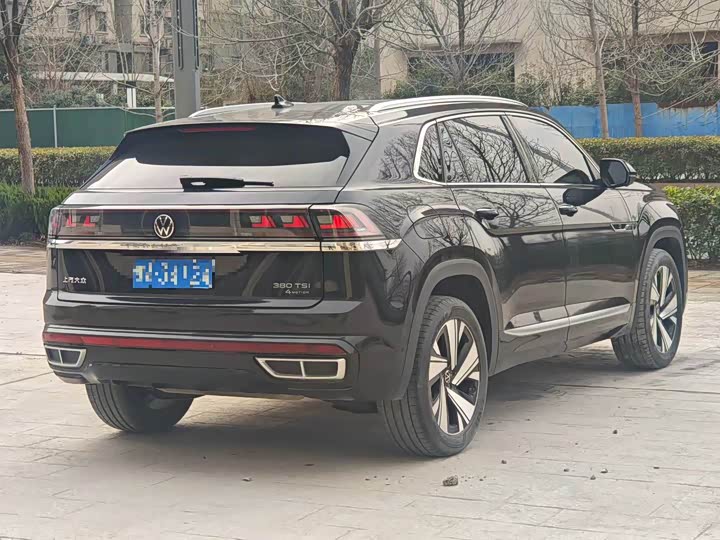 Фото 7 - Volkswagen Teramont X