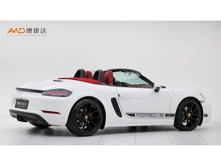 Фото 3 - Porsche 718