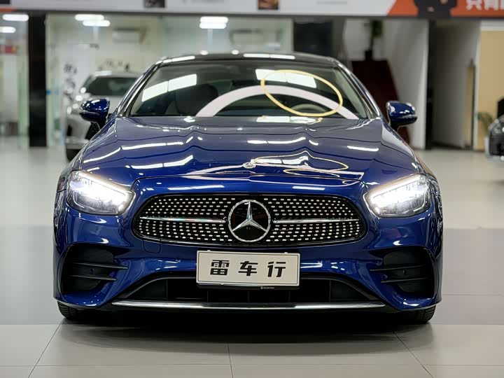 Фото 2 - Mercedes-Benz E-Class