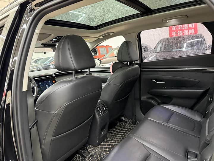 Фото 9 - Hyundai Tucson L