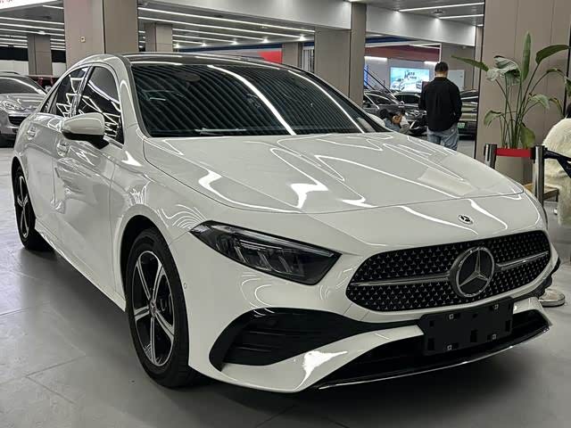 Фото 3 - Mercedes-Benz A-Class