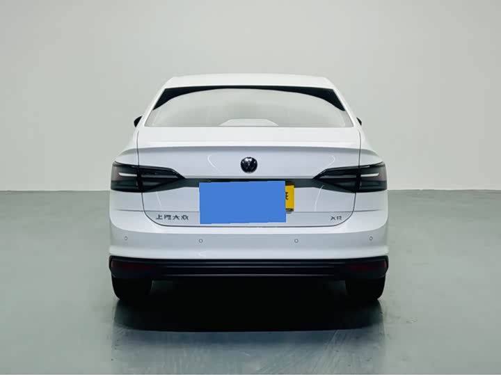 Фото 5 - Volkswagen Lavida