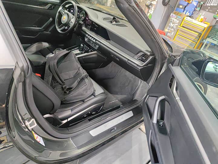 Фото 5 - Porsche 911