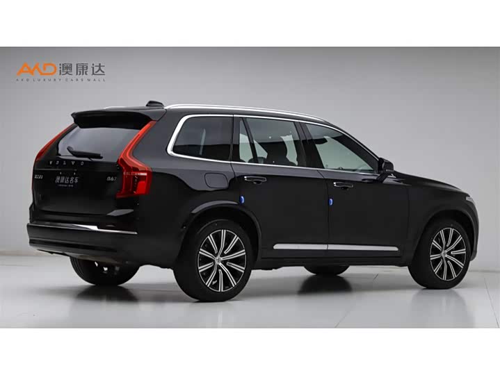 Фото 3 - Volvo XC90