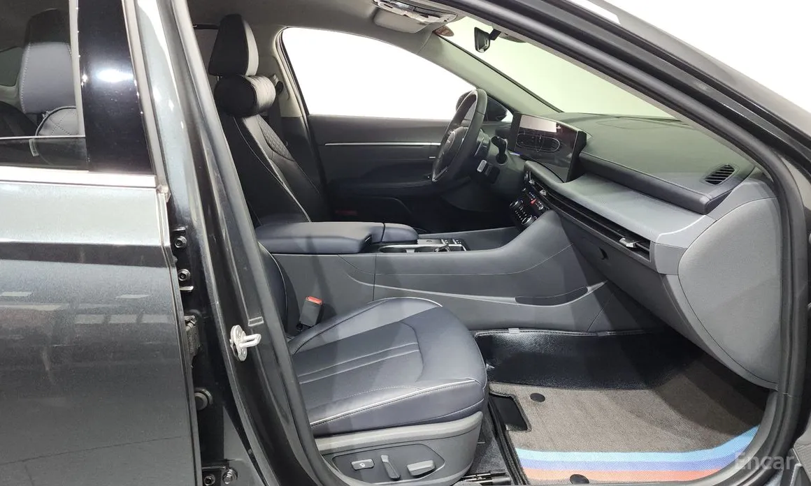 Фото 11 - Hyundai Sonata