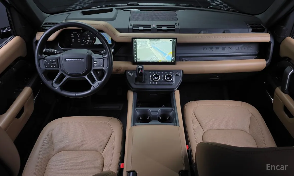 Photo 7 - Land Rover Defender