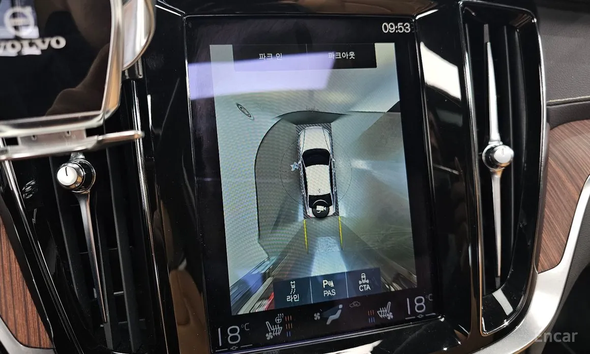 Фото 17 - Volvo S60