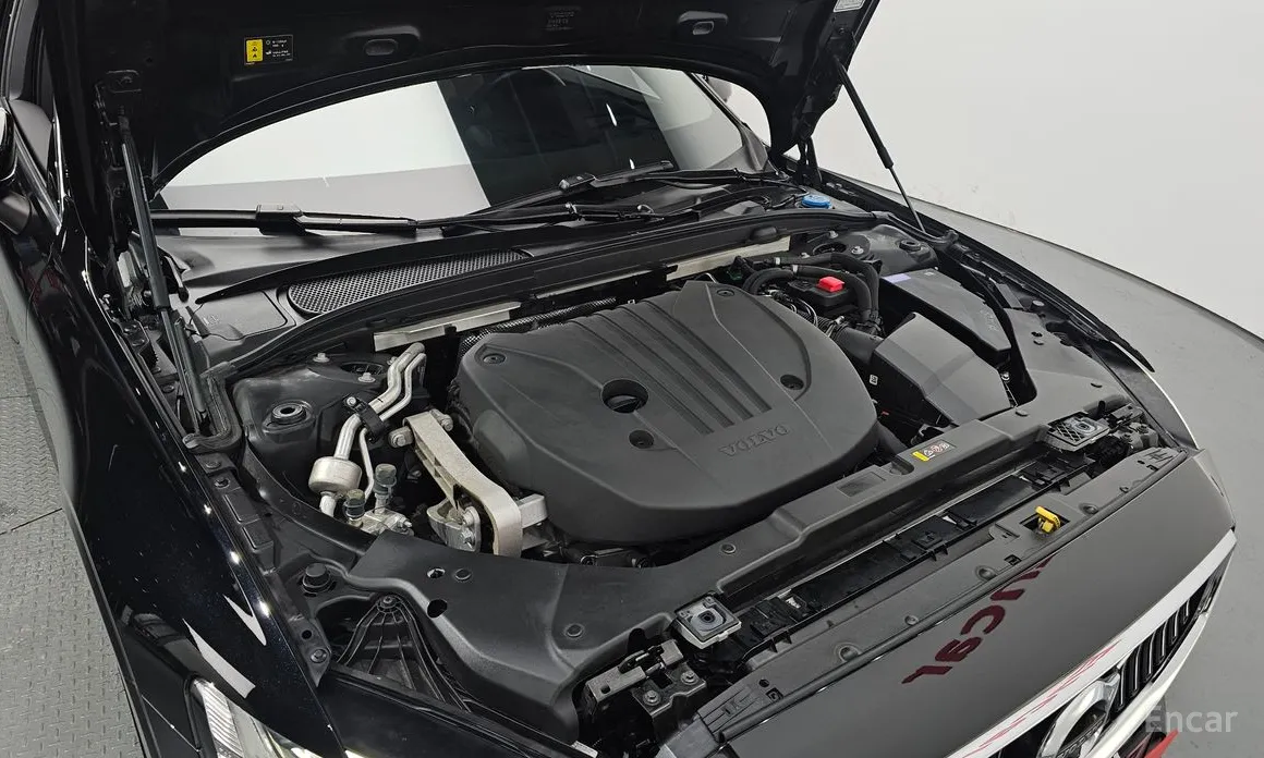 Фото 6 - Volvo S60